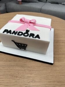 pandora dort